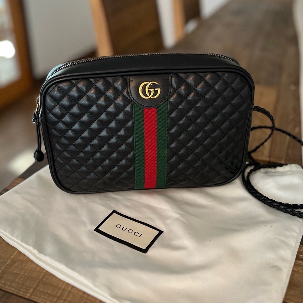 Gucci Black Crossbody Bag Quilted Leather GG Logo Small Trapuntata - Excellent